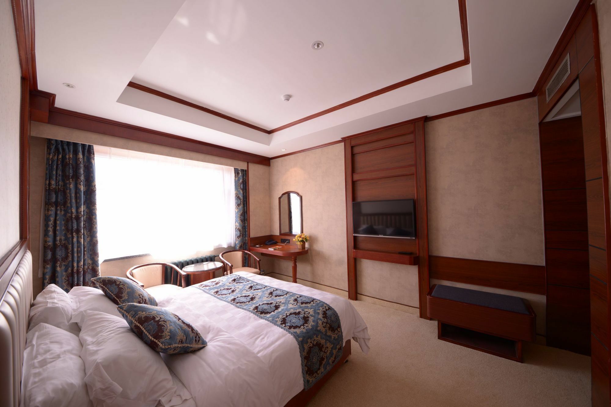 Harbin Bremen Train Station Hotel Bagian luar foto